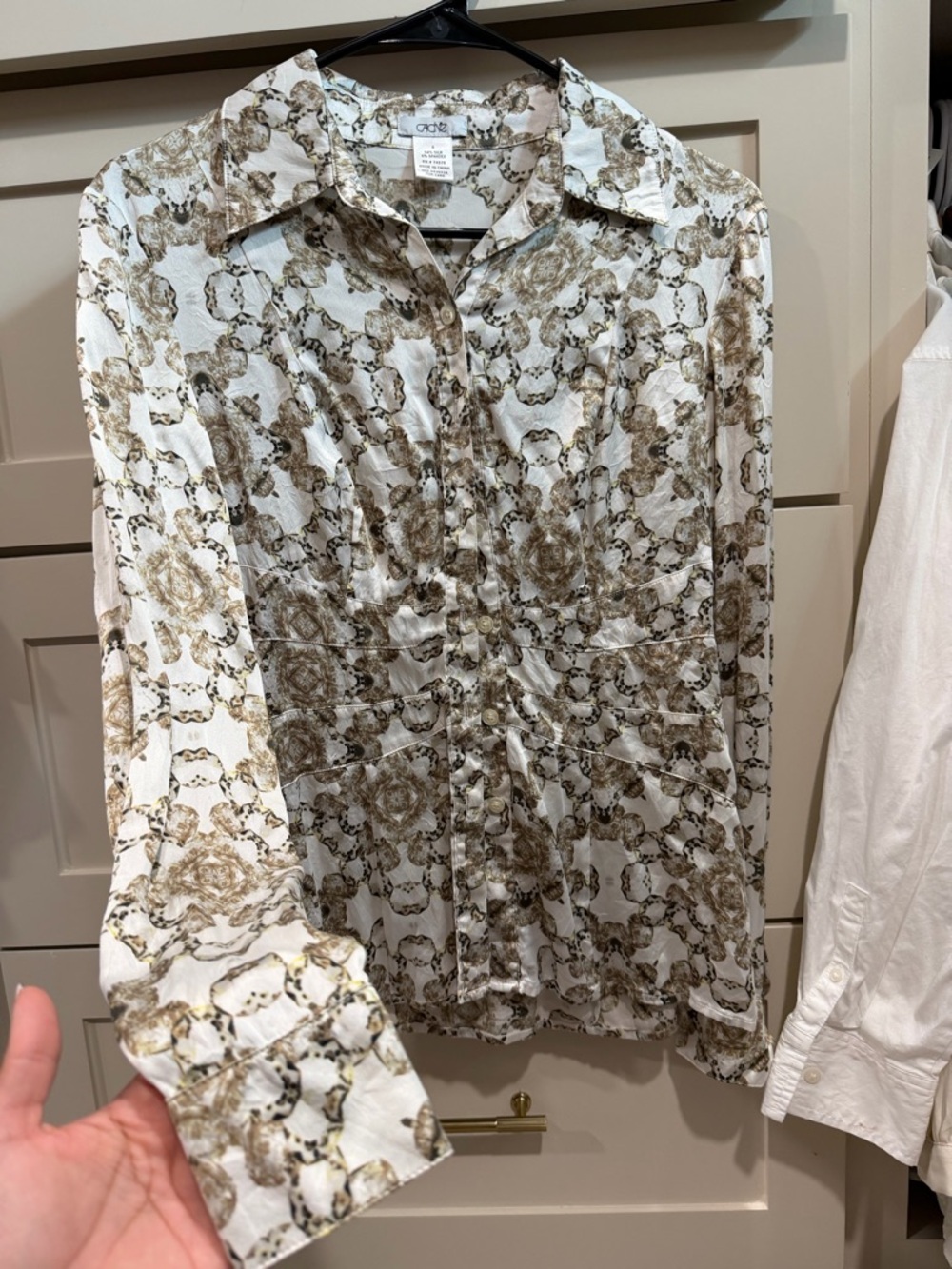 Cache Cream and Brown Printed Silk Button-Up Blouse